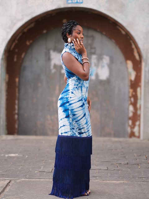 Profil, robe shibori